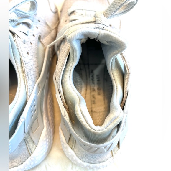 Nike Air Huarache Run Prm Womens Running Shoes - Picture 2 of 11